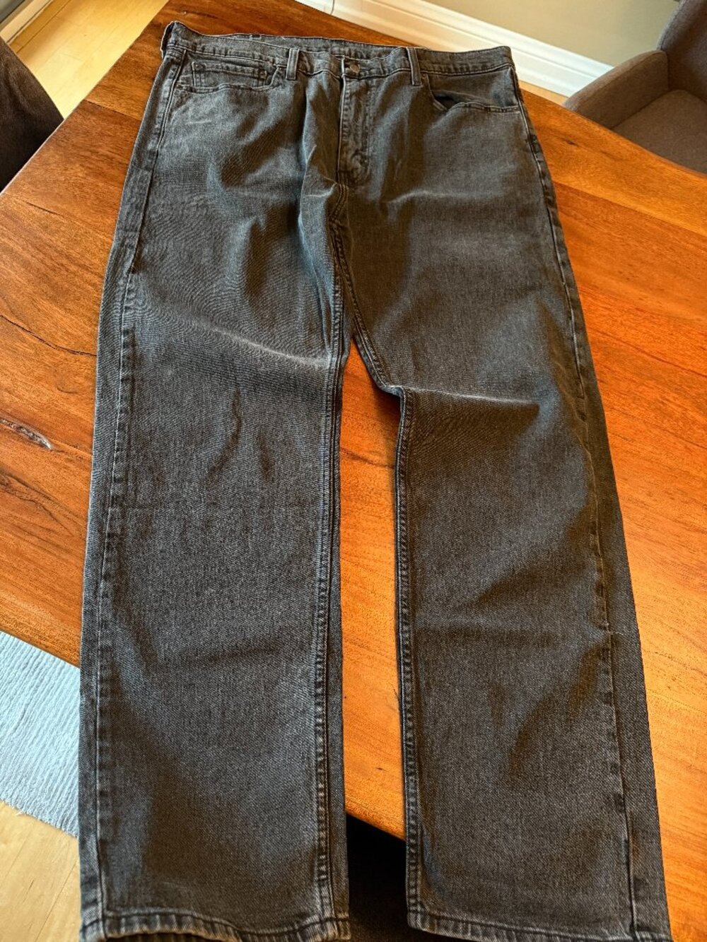 Levi's 505 40x32 Charcoal Jeans - Like new